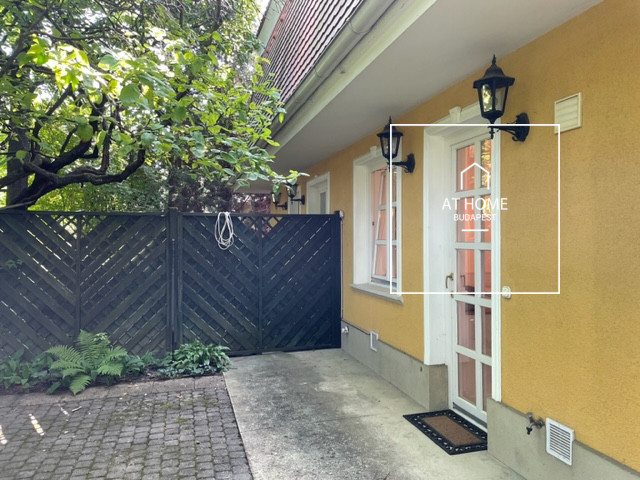 Exclusive semi-detached house for rent  II/A. district, Remetekertváros