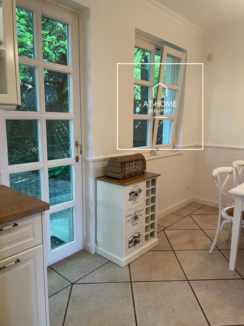 Exclusive semi-detached house for rent  II/A. district, Remetekertváros