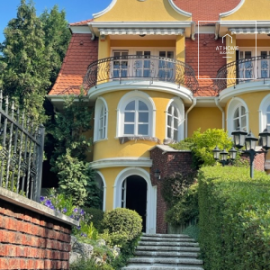 Exclusive semi-detached house for rent  II/A. district, Remetekertváros