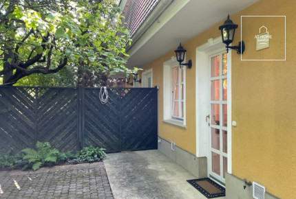 Exclusive semi-detached house for rent  II/A. district, Remetekertváros