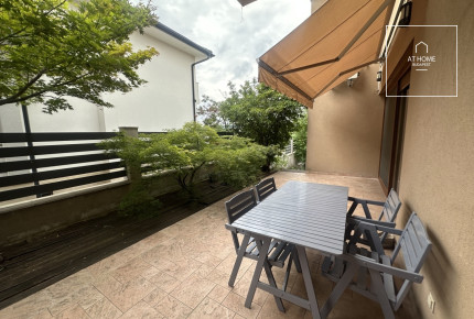 Three-storey 520 sqm family house in District II/A, Pesthidegkút-Ófalu