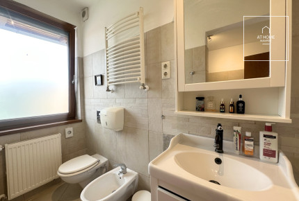 Three-storey 520 sqm family house in District II/A, Pesthidegkút-Ófalu