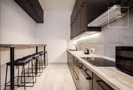 3-bedroom bright apartment for rent Budapest VI. district Terézváros