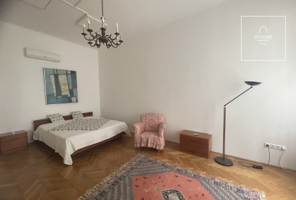 Two-bedroom elegant apartment available for rent in Budapest District V, Downtown