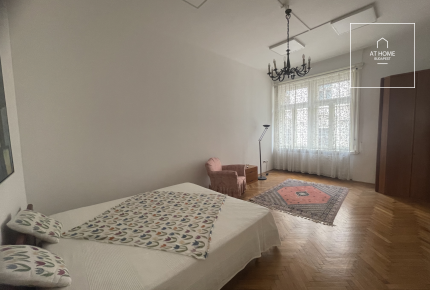 Two-bedroom elegant apartment available for rent in Budapest District V, Downtown