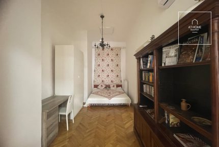 Two-bedroom elegant apartment available for rent in Budapest District V, Downtown