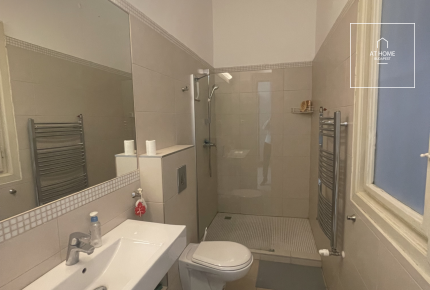 Two-bedroom elegant apartment available for rent in Budapest District V, Downtown