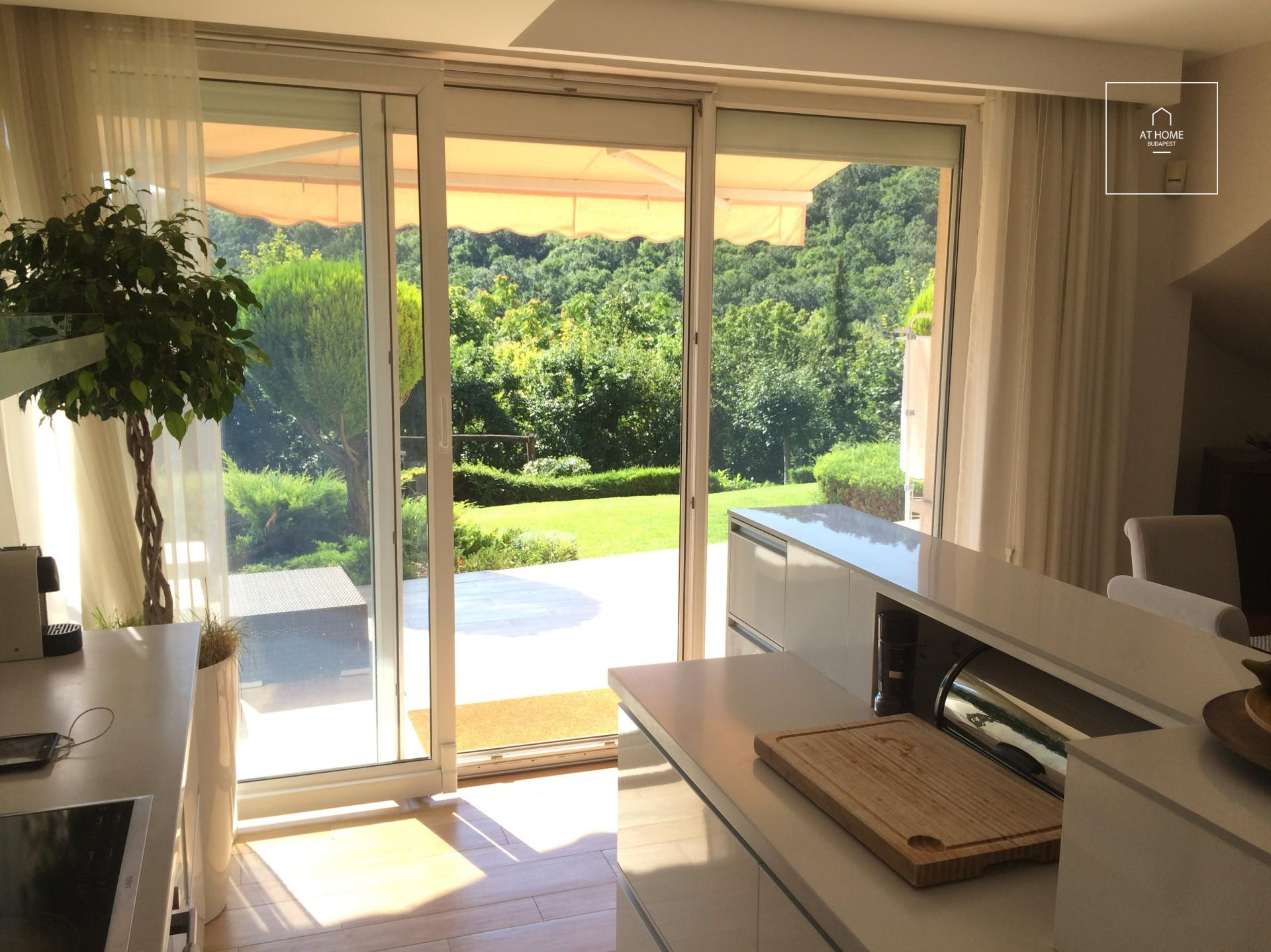 Exclusive apartment for rent in Budapest XII. district