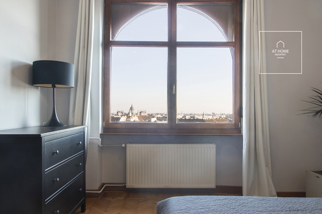 Freshly Renovated 80 sqm Two-Bedroom Apartment in District II, Országút