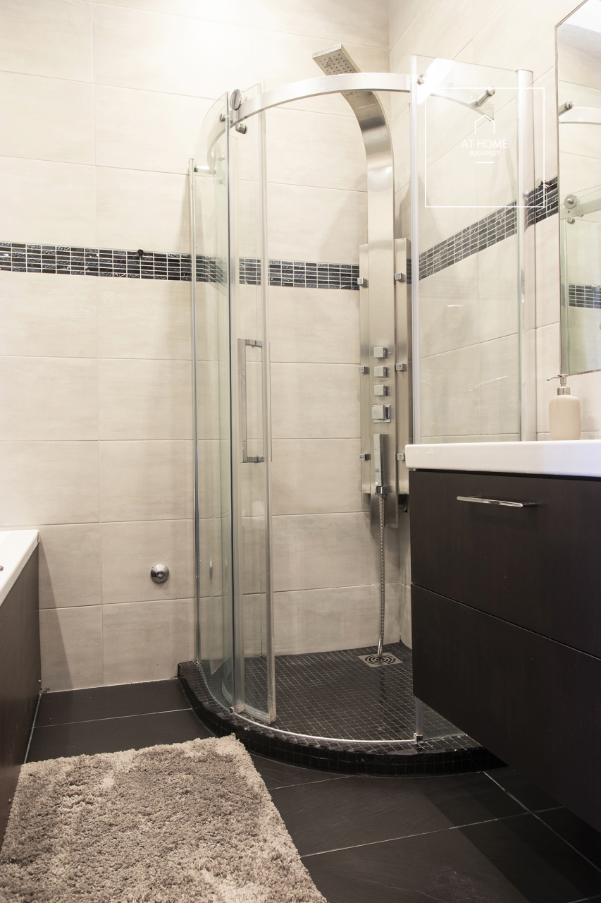 Frissen felújított 80nm-es 2 hálószobás lakás II. kerület, Országút