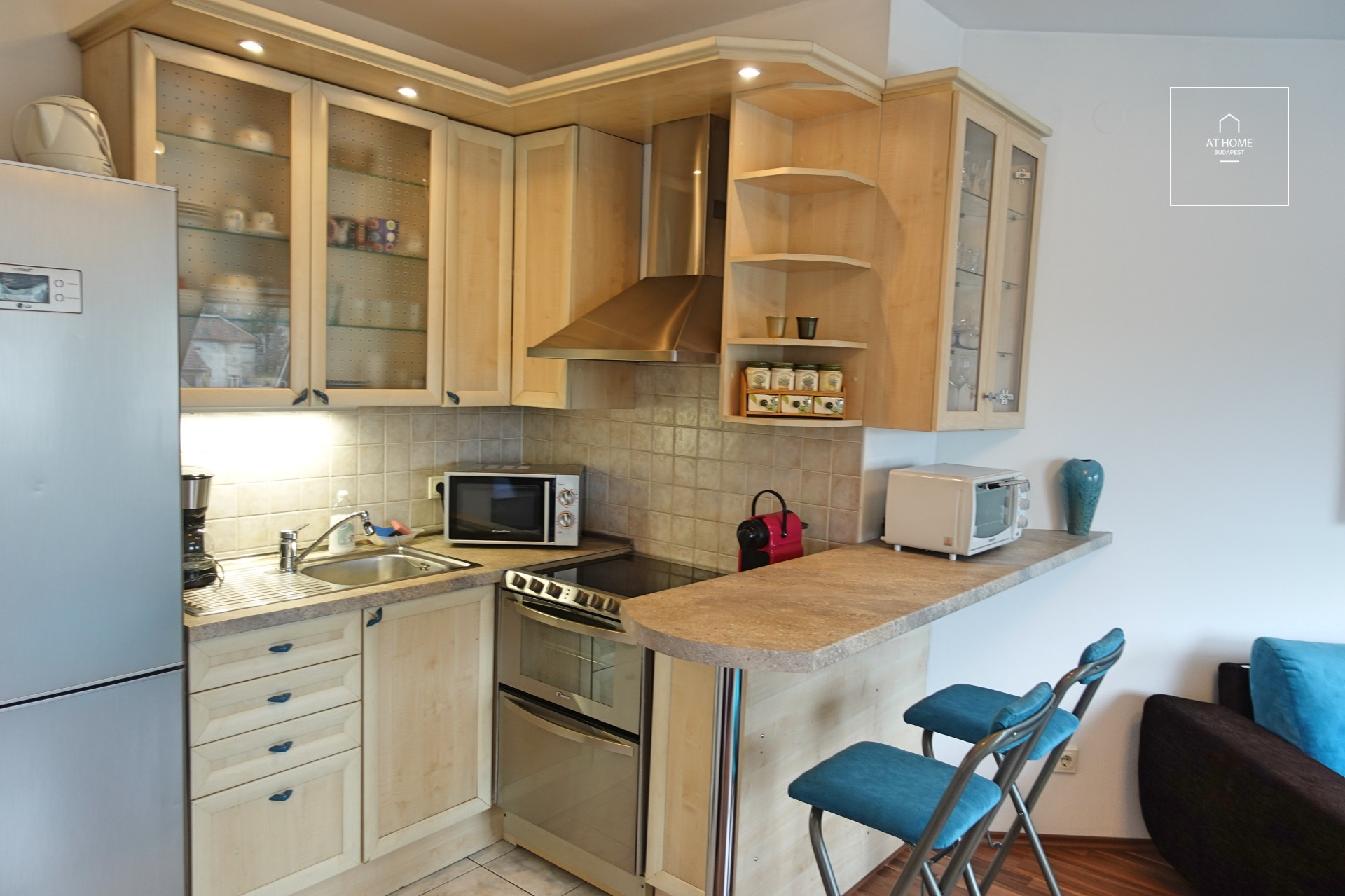Sunny apartment for rent Budapest I. district, Naphegy