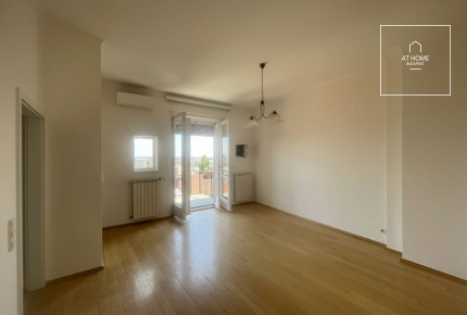 91 sqm, 2-bedroom apartment with stunning panoramic views in District I, Víziváros