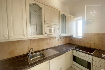 91 sqm, 2-bedroom apartment with stunning panoramic views in District I, Víziváros