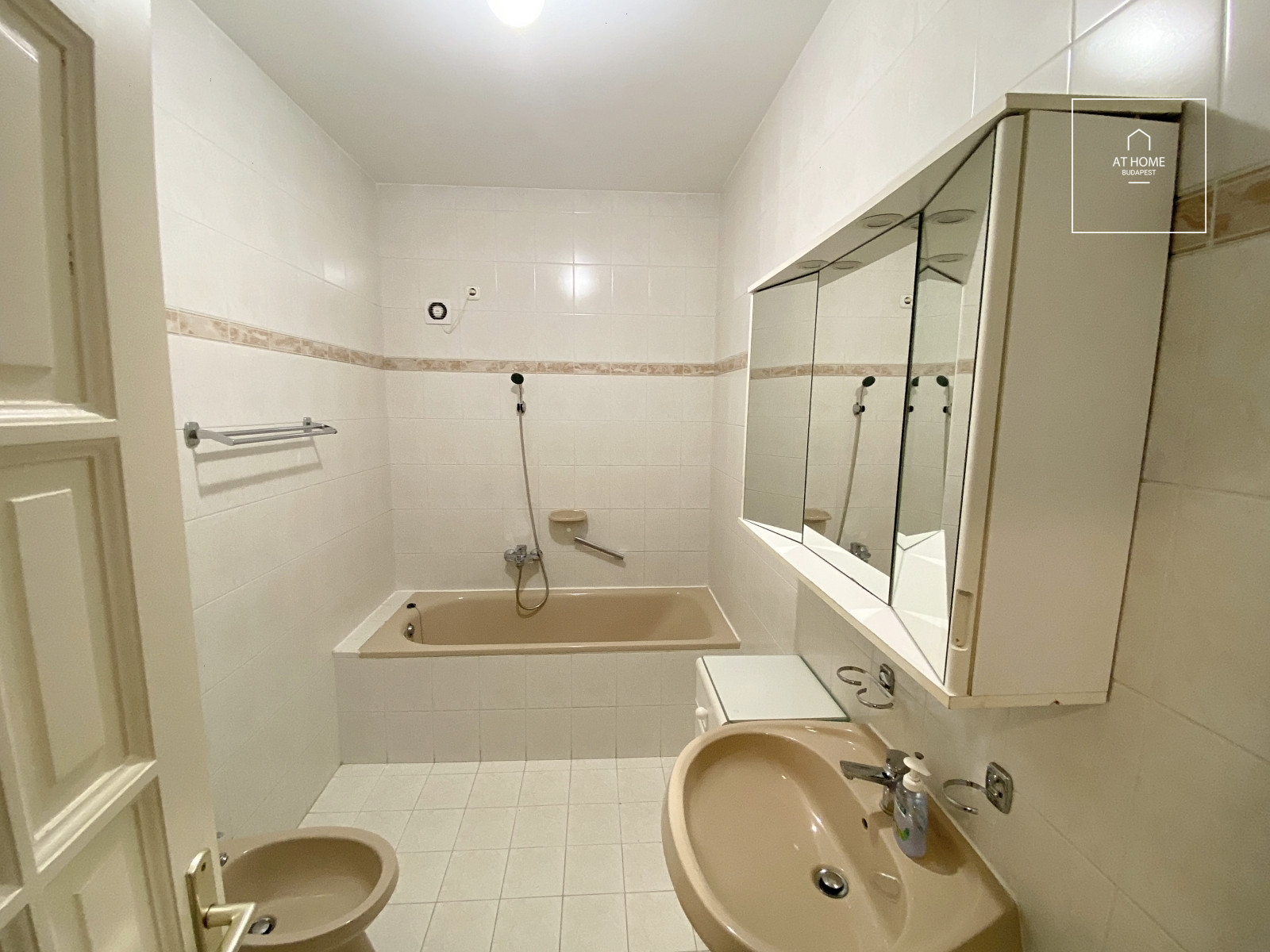 Beautiful apartment for rent Budapest II. district, Rózsadomb