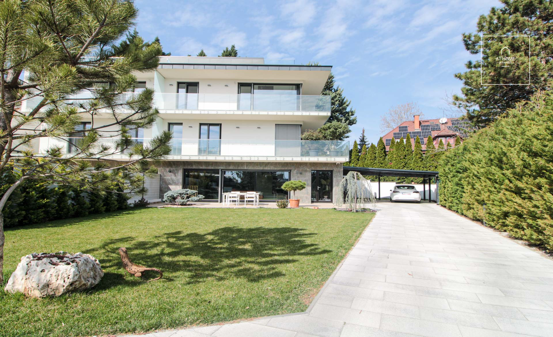 Newly built semi-detached house for rent Budapest XI. district, Sasad