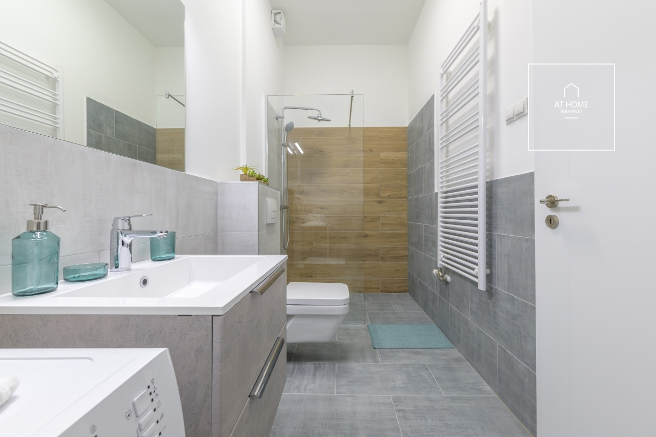 Newly built one-bedroom apartment with terrace for rent Budapest 6th district,  Diplomatic Quarter