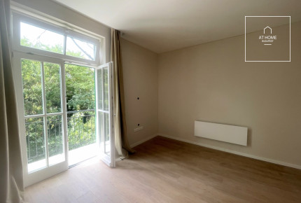 Renovated 39 sqm First-Floor Apartment with Garden Area in District XI, Albertfalva