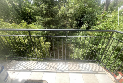 Renovated 39 sqm First-Floor Apartment with Garden Area in District XI, Albertfalva