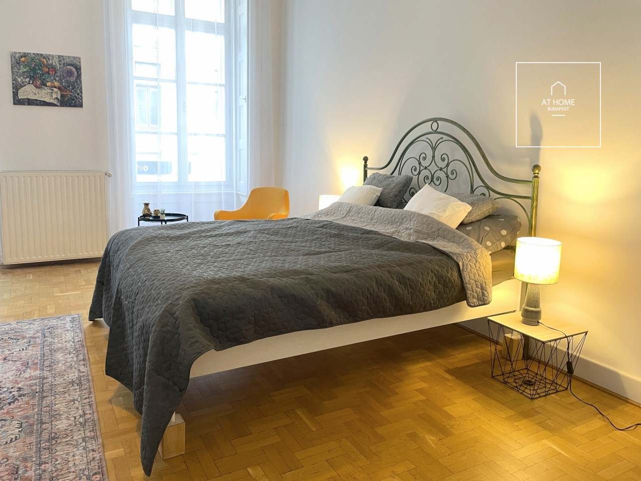 Renovated 110 sqm, 2-bedroom apartment in District 5, Lipótváros