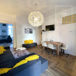 Renovated 110 sqm, 2-bedroom apartment in District 5, Lipótváros