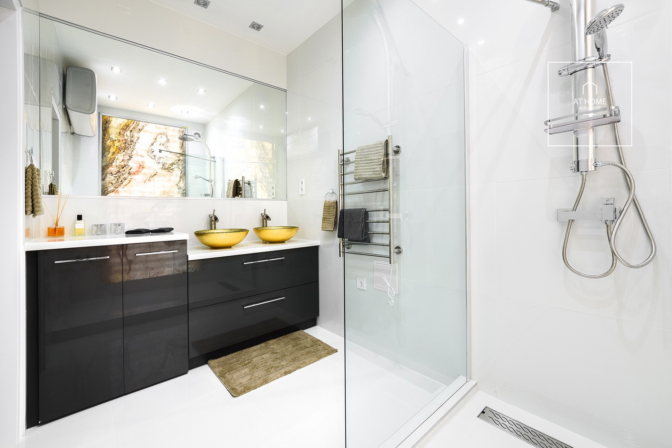 Exclusive apartment for rent Budapest VII. district