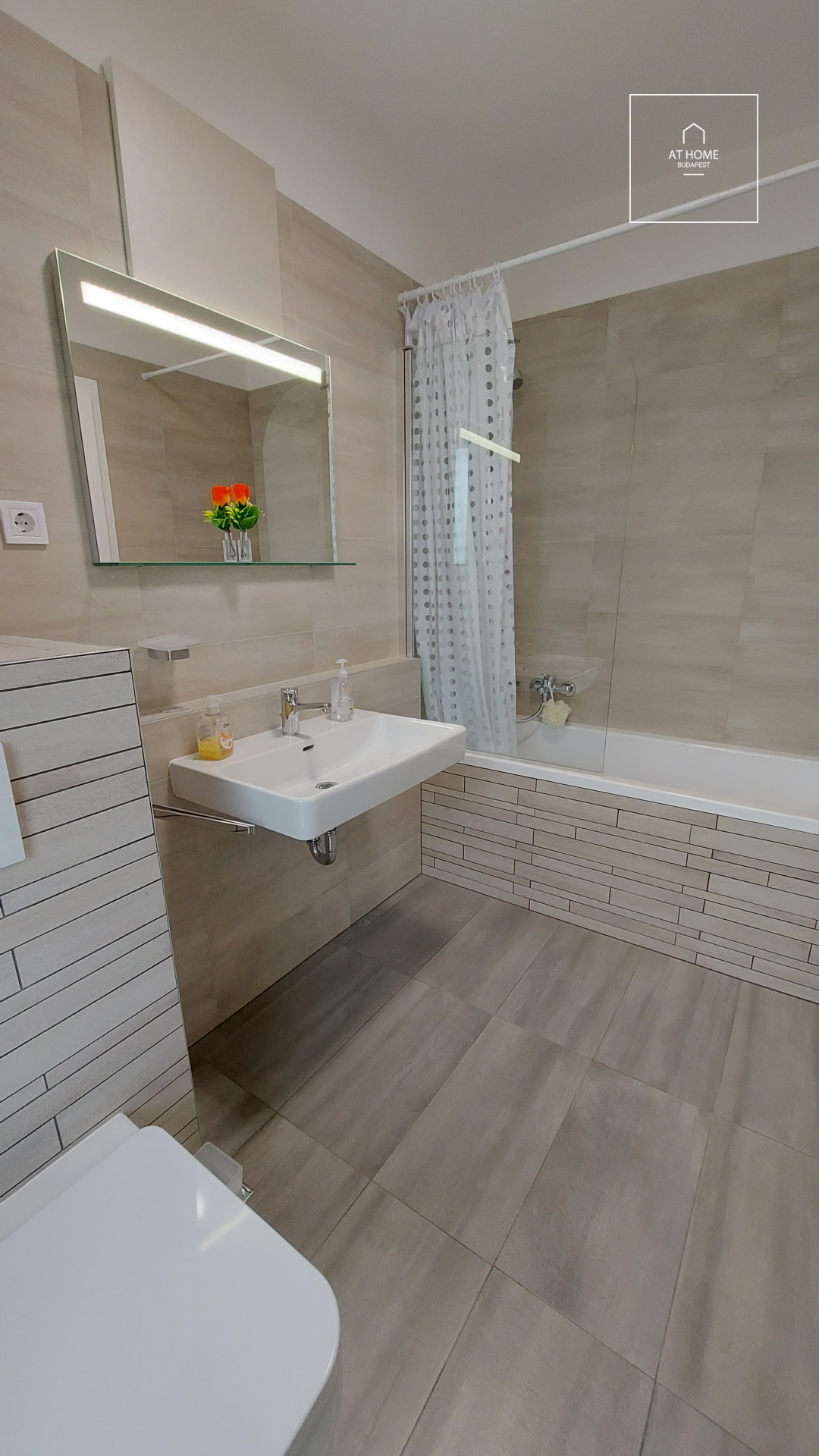 Breathtaking  apartment for rent Budapest II. district, Hűvösvölgy