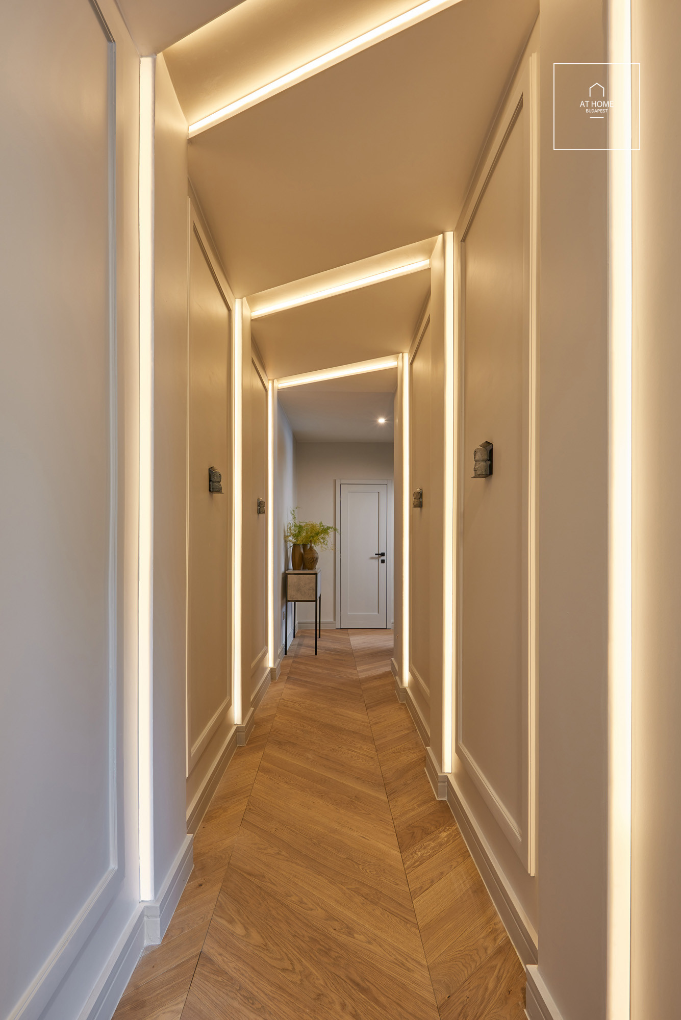 Two-bedroom apartment for rent Budapest VI. district, Terézváros