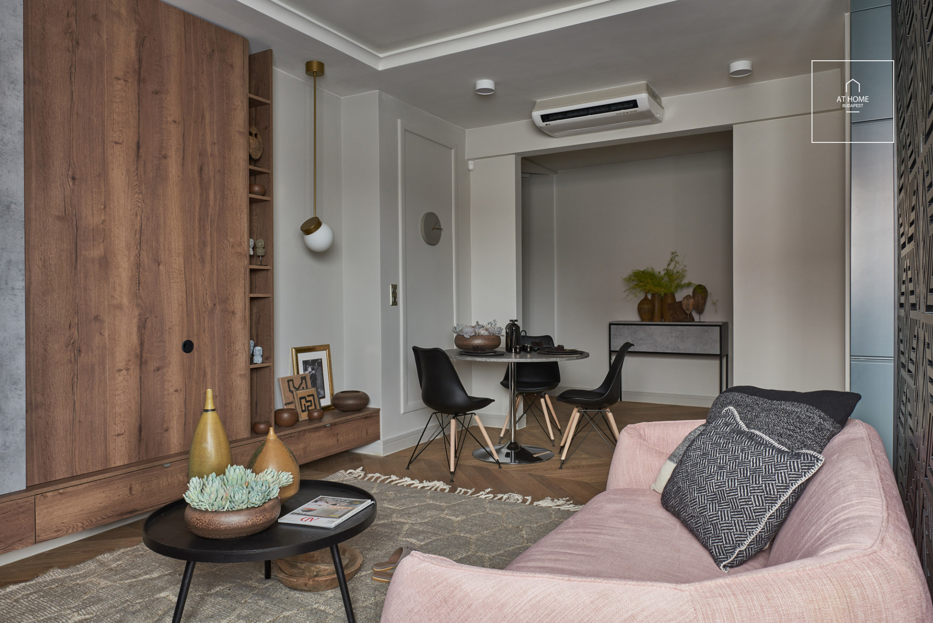 Two-bedroom apartment for rent Budapest VI. district, Terézváros