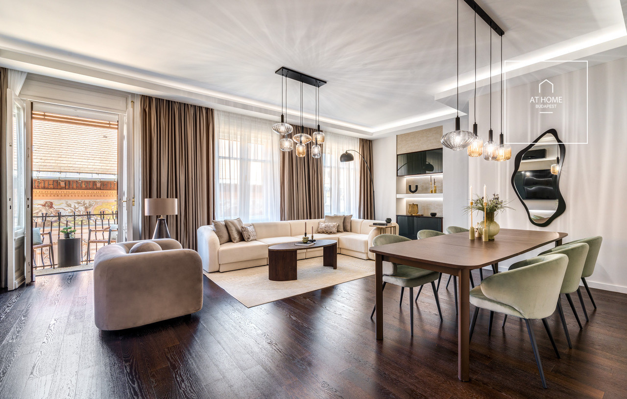 Renovated 120 sqm 2-Bedroom Apartment in District V, Lipótváros