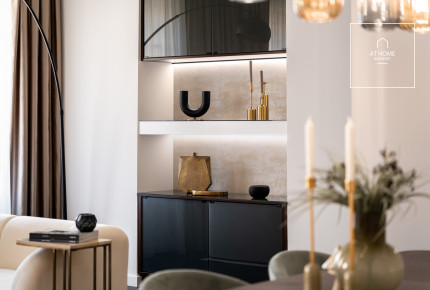 Renovated 120 sqm 2-Bedroom Apartment in District V, Lipótváros