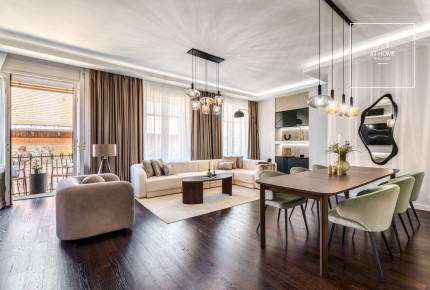 Renovated 120 sqm 2-Bedroom Apartment in District V, Lipótváros