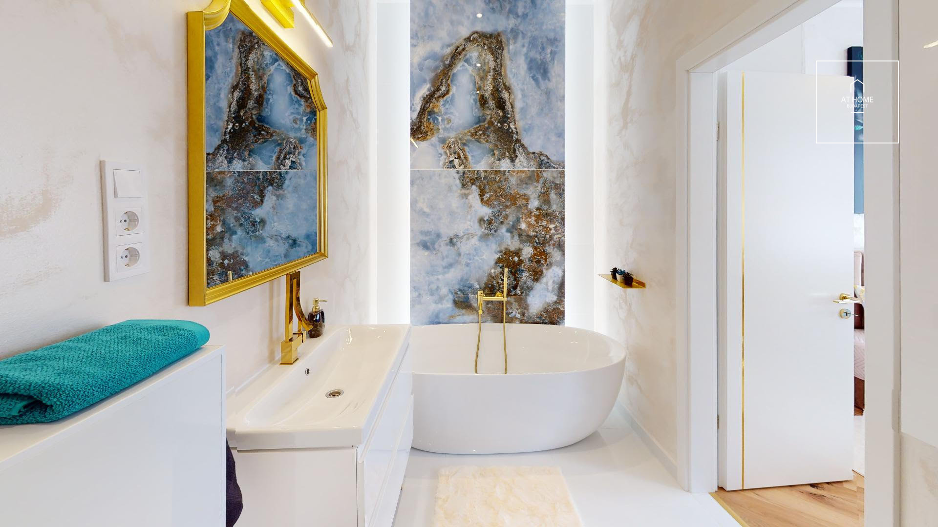 Impressive luxury apartment for rent Budapest District V, Lipótváros