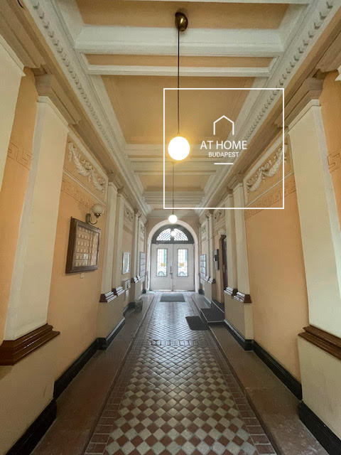 Impressive luxury apartment for rent Budapest District V, Lipótváros