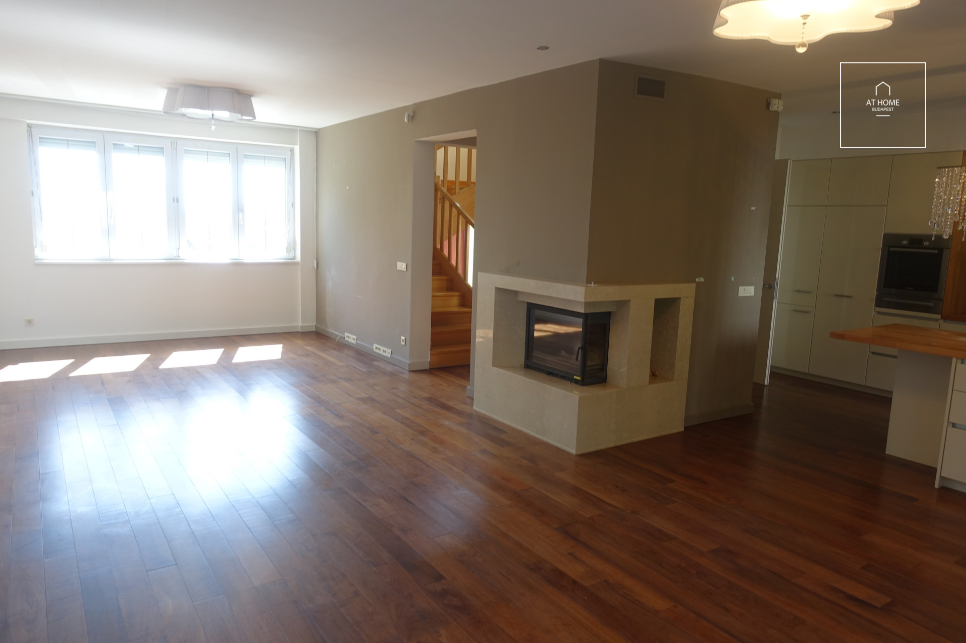 Exclusive detached house for rent Budapest XI. district, Sasad