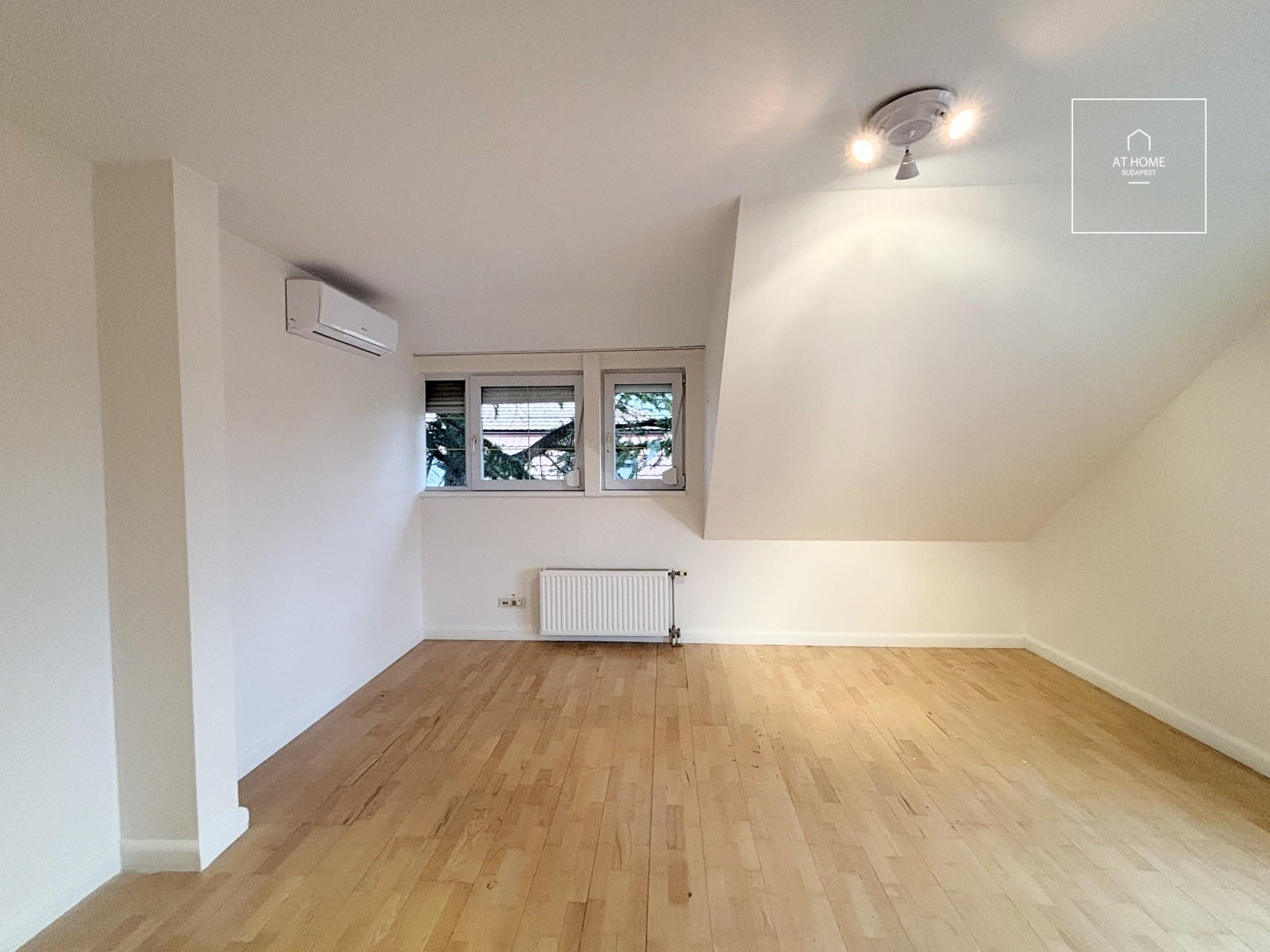 Exkluzív Önálló családi ház kiadó Budapest XI. kerület, Sasad