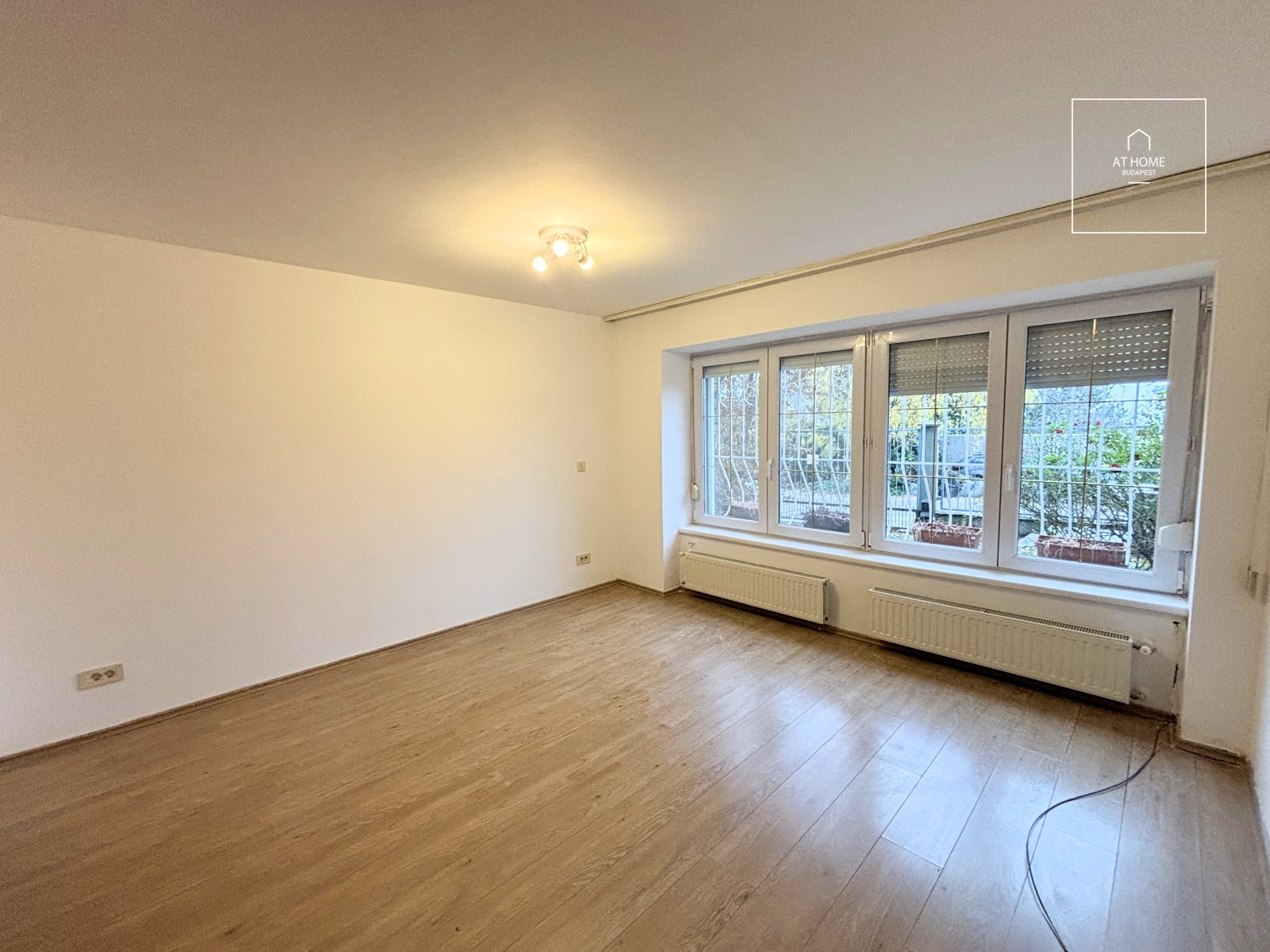 Exclusive detached house for rent Budapest XI. district, Sasad