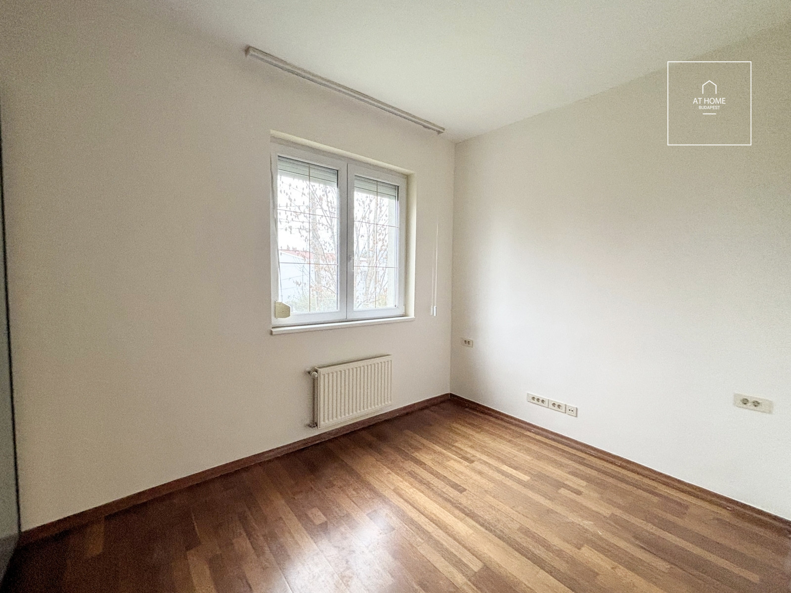 Exkluzív Önálló családi ház kiadó Budapest XI. kerület, Sasad