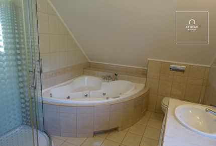Exclusive detached house for rent Budapest XI. district, Sasad