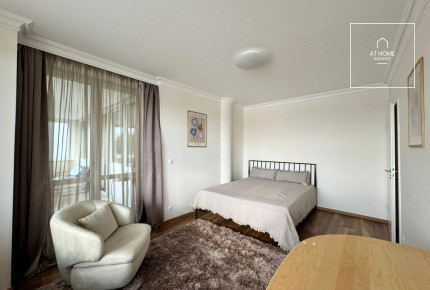 3-bedroom apartment with view of the Danube for rent in Budapest IX. district
