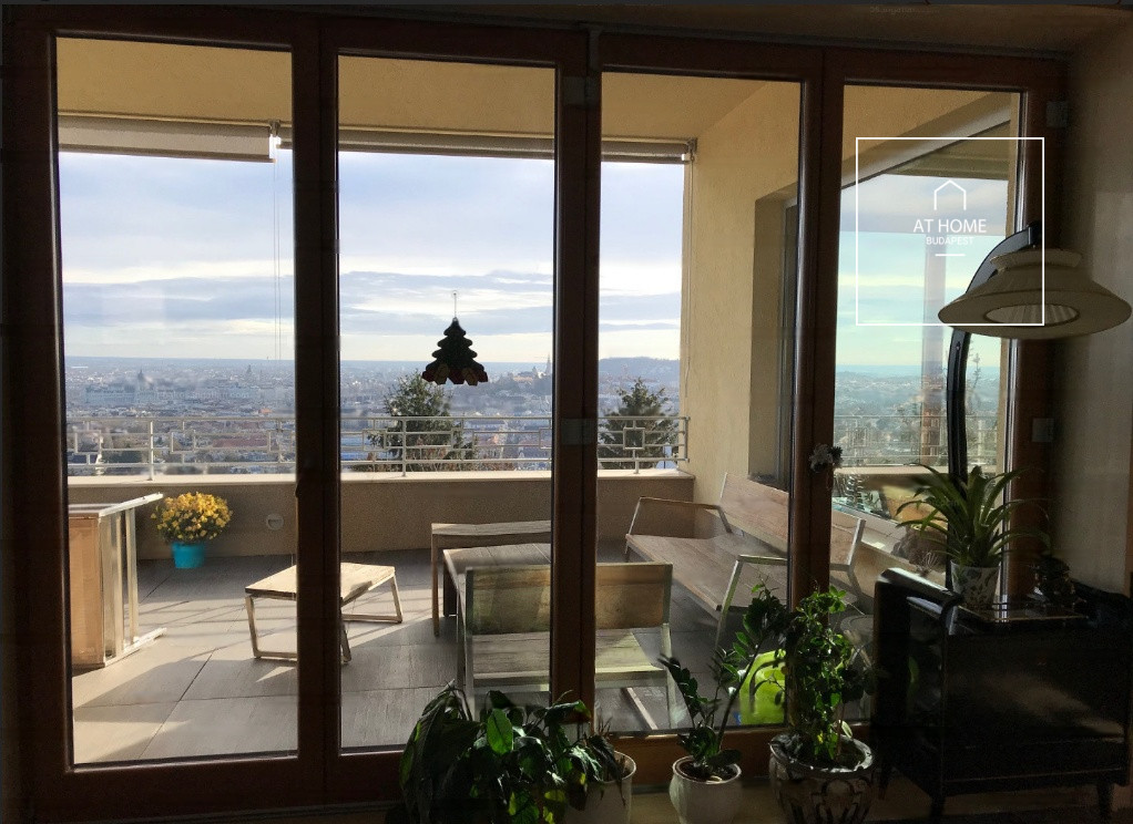 3 bedroom luxury penthouse  apartment in the II. district of Budapest