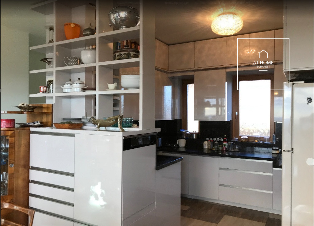 3 bedroom luxury penthouse  apartment in the II. district of Budapest