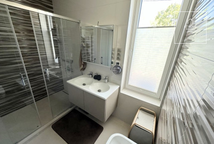 Newly built 217 sqm family home with 4 bedrooms in District XI, Madárhegy