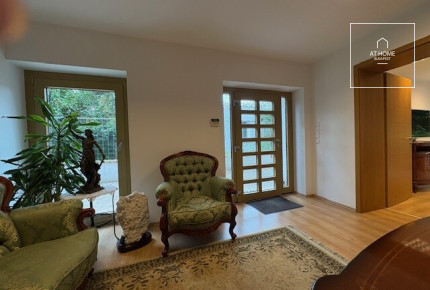 206 m²-es, elegáns családi ház irodai céljára kiadó XII. kerület