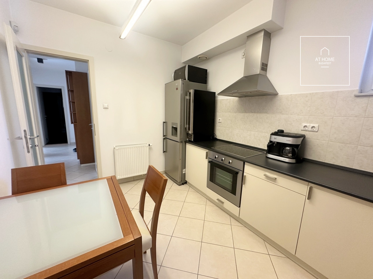 72 sqm 2-bedroom apartment with a terrace in District II, Országút