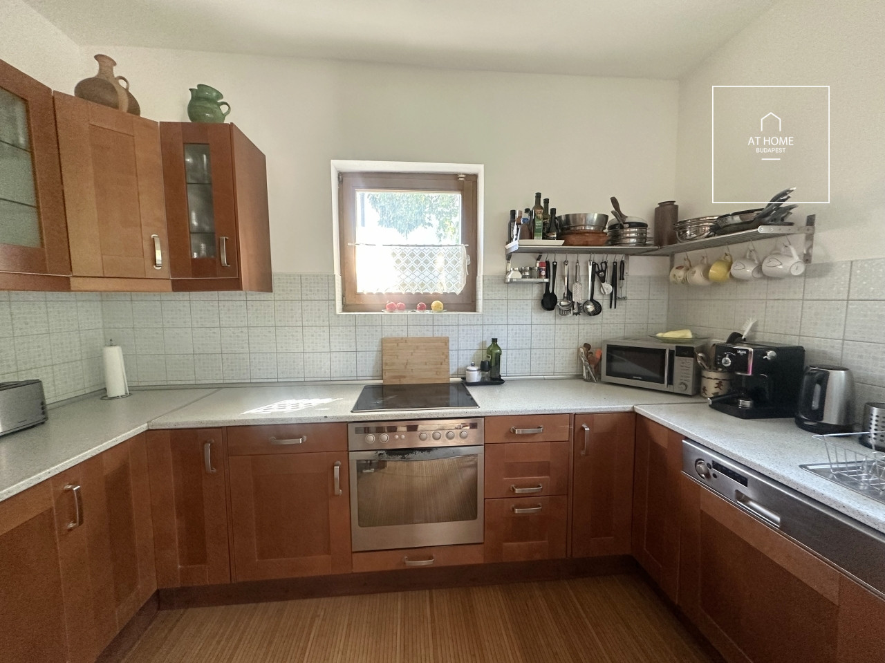 Stunning detached house for rent Budapest II. district, Rózsadomb