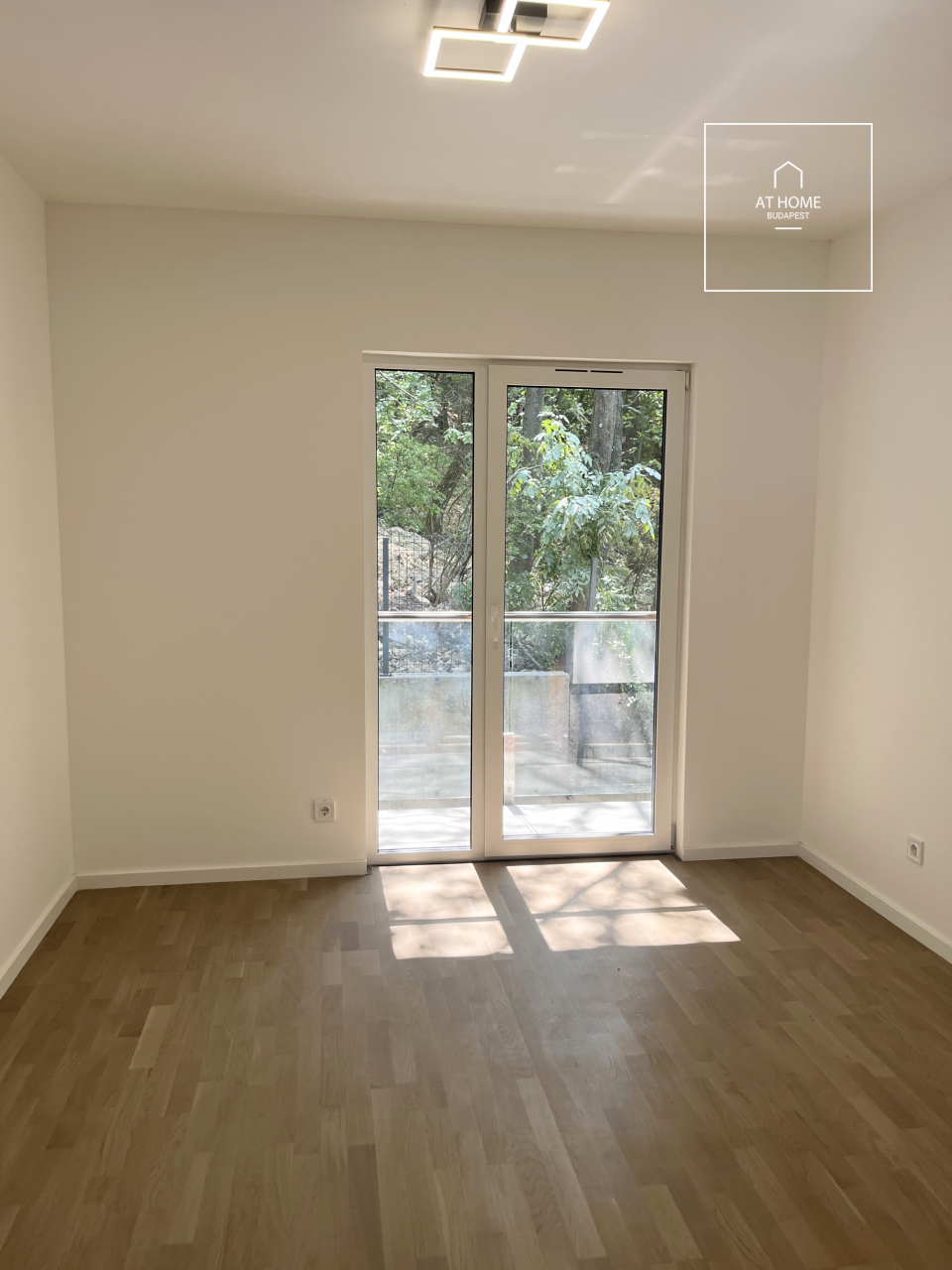 102 sqm panoramic first-floor apartment with 3 bedrooms in District III, Mátyáshegy