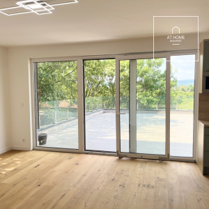 69 sqm panoramic second-floor apartment with 2 bedrooms in District III, Mátyáshegy