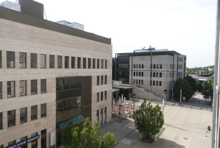 Budapest XII. district, Németvölgy, 3 bedrooms apartment with balcony for rent.