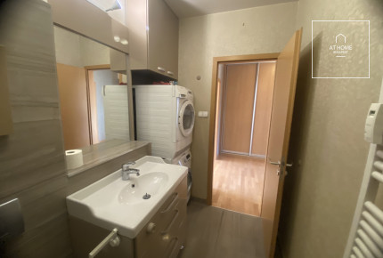Budapest XII. district, Németvölgy, 3 bedrooms apartment with balcony for rent.