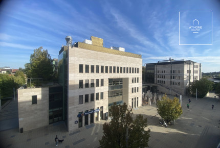 Budapest XII. district, Németvölgy, 3 bedrooms apartment with balcony for rent.